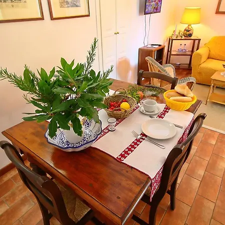 Holiday Il Moraiolo Tatil Evi